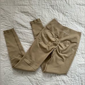 Alphalete leggings - size small